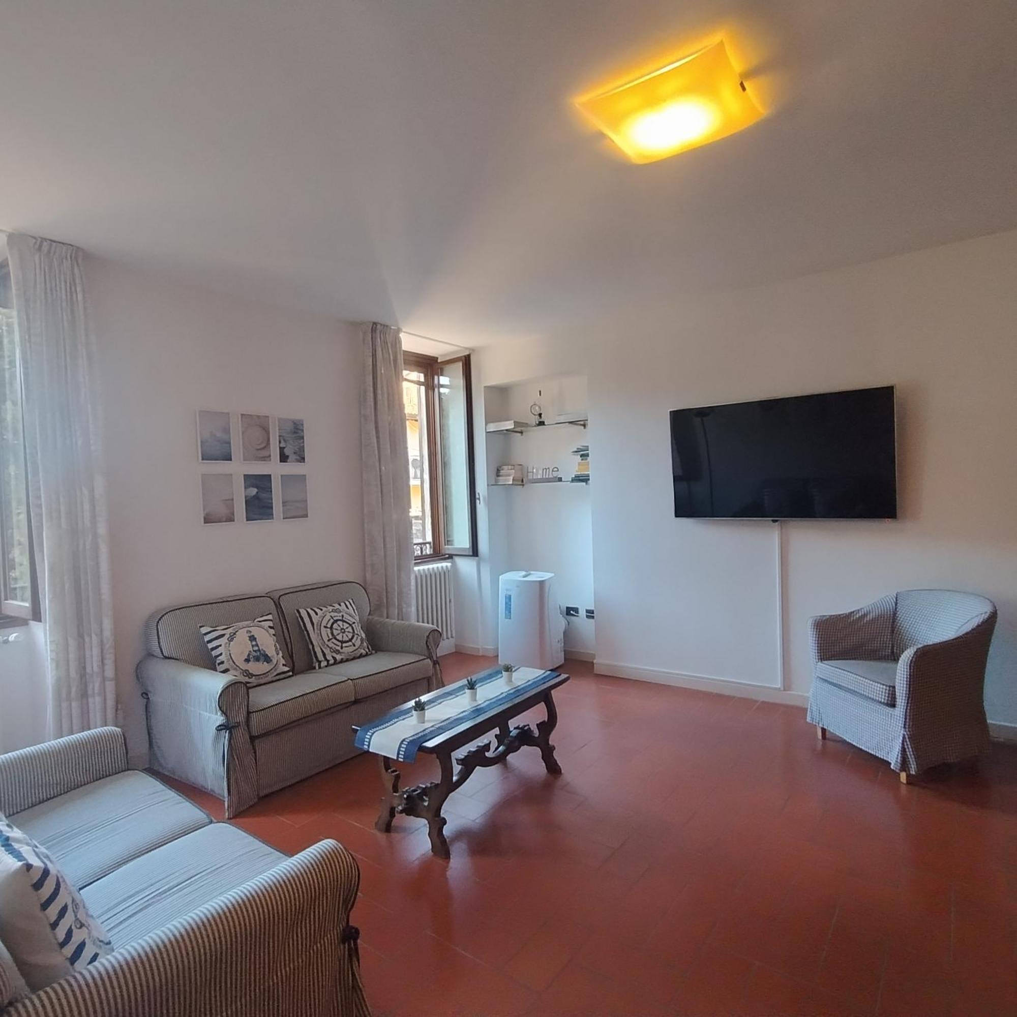 Casa Preziosa - Salo Apartment Exterior photo